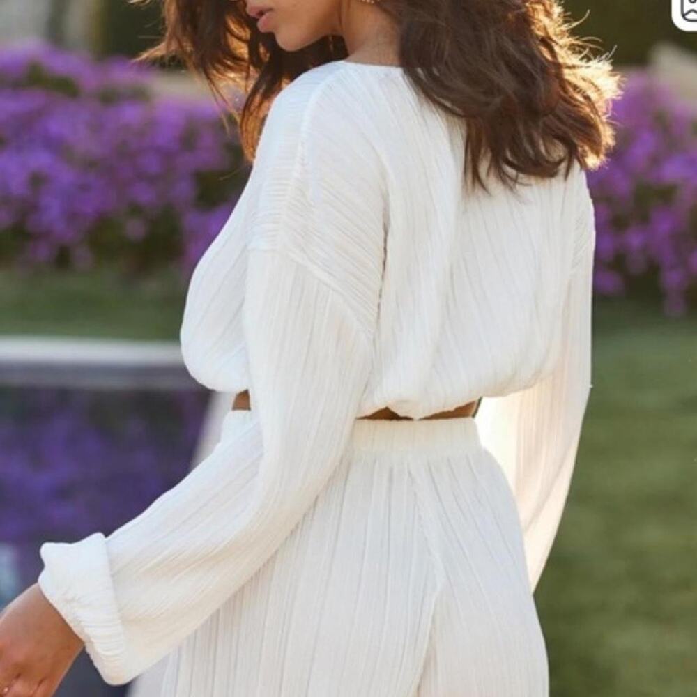 12th tribe white pleated